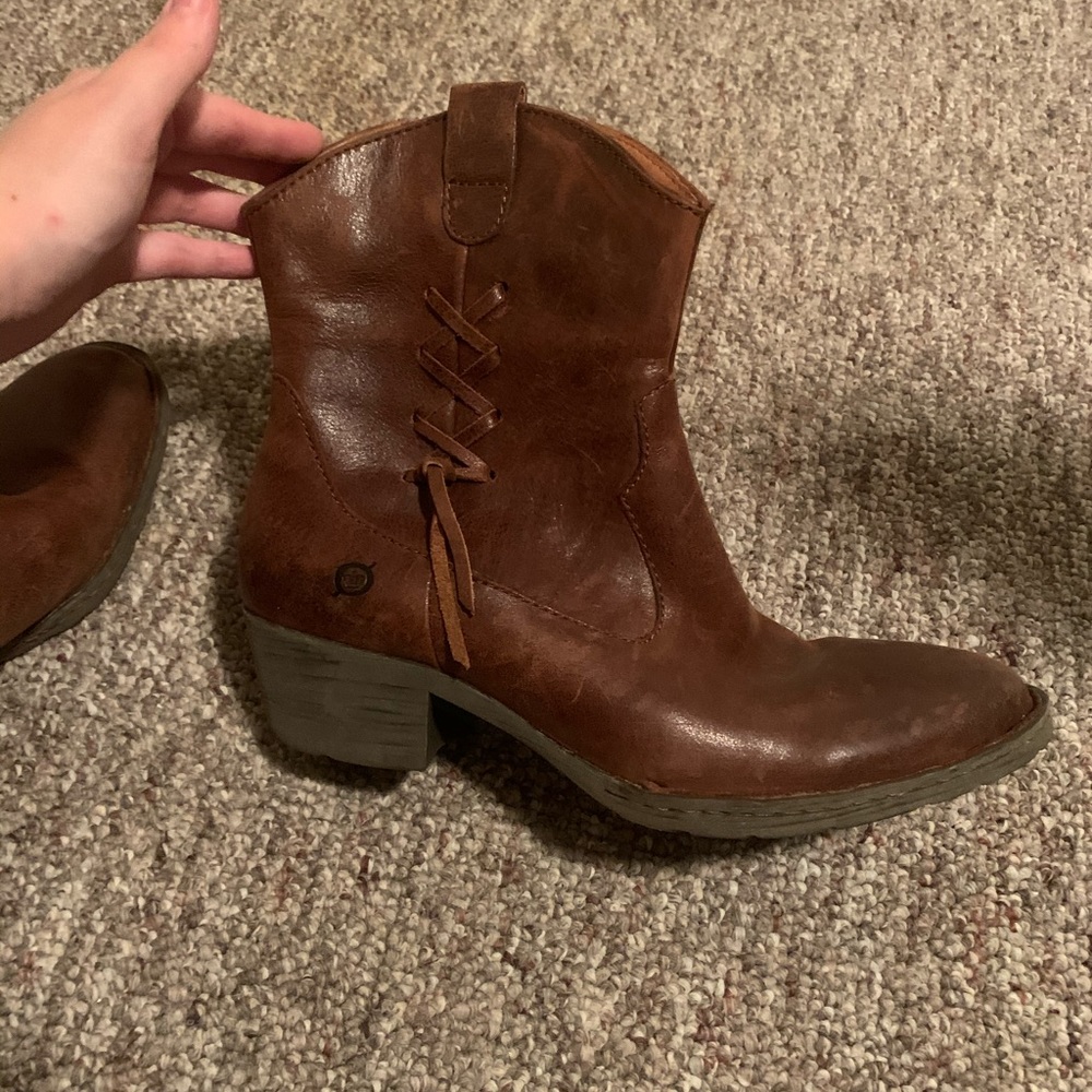 Born shoes, booties